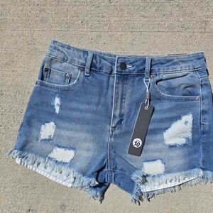 Tractr High Rise Weekender Shorts